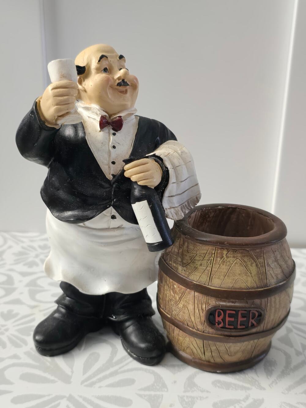 Vintage Butler Waiter Beer Barrel Pen Holder Resin Bar Decor Figurine